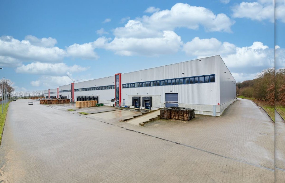 Vorschaubild Hauptgebäude