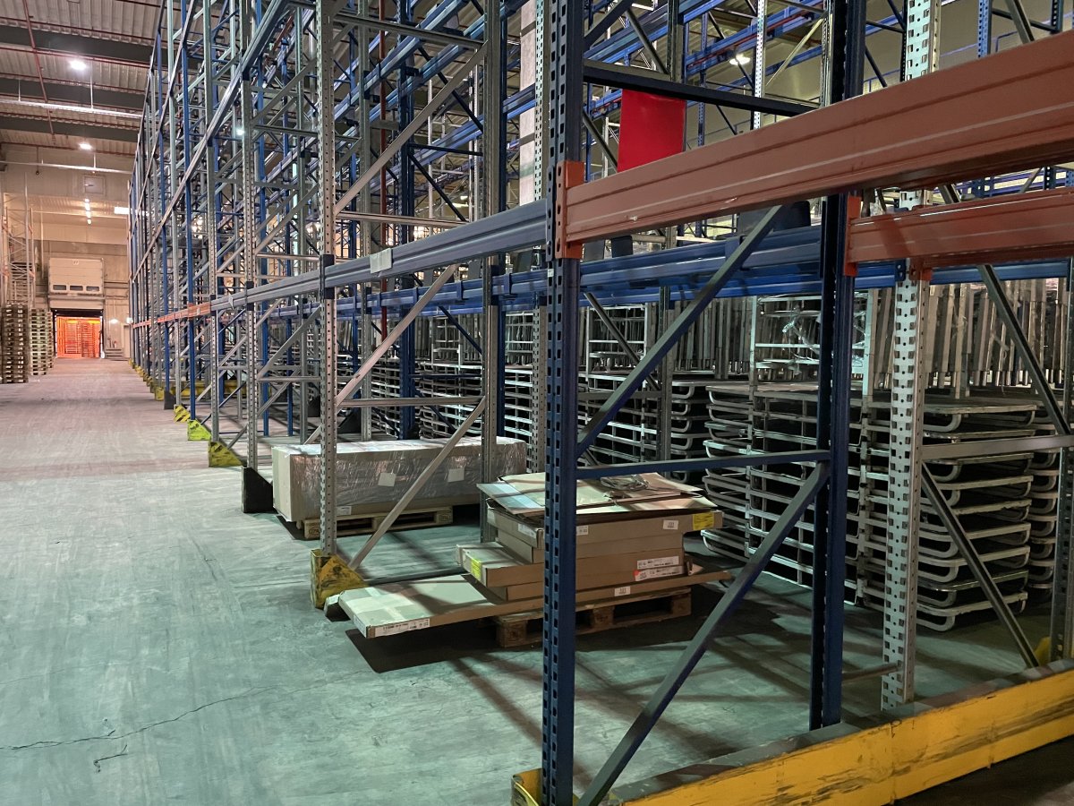 Vorschaubild Regalanlage