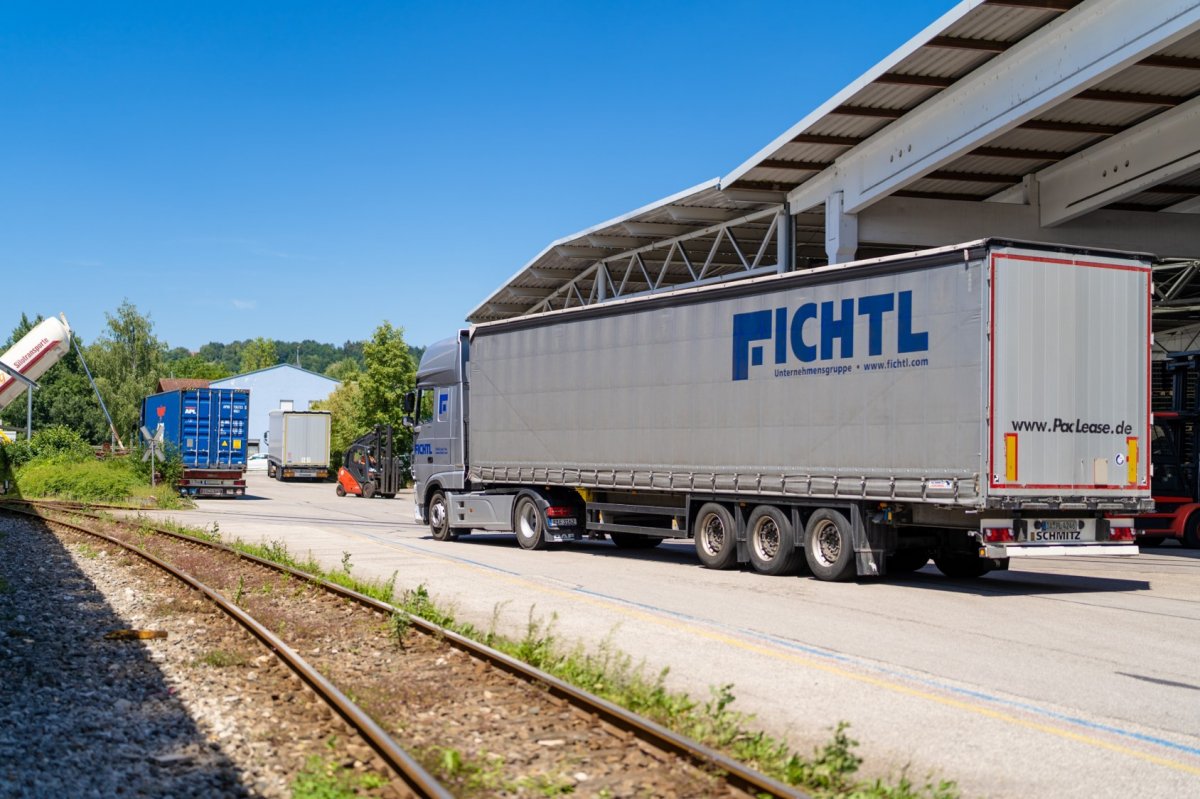 Vorschaubild Fichtl Logistikzentrum Saal / Donau
