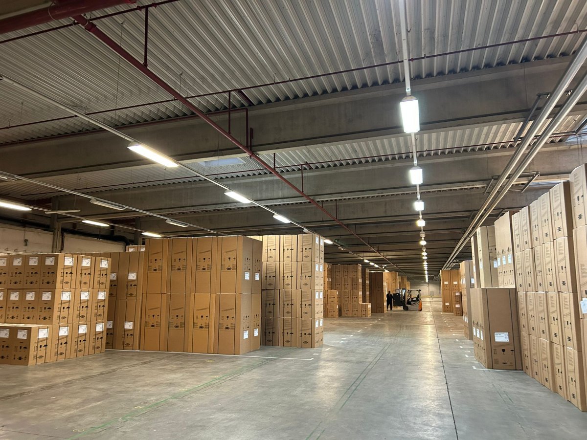 Vorschaubild Blick ins Lager