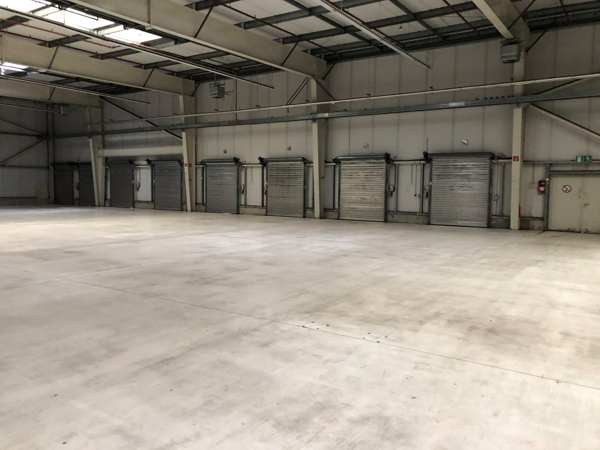 Vorschaubild Lagerhalle